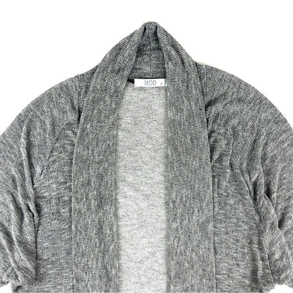 MOD Boutique Knit Grey Lace Trim Cardigan Sweater - Picture 3 of 6